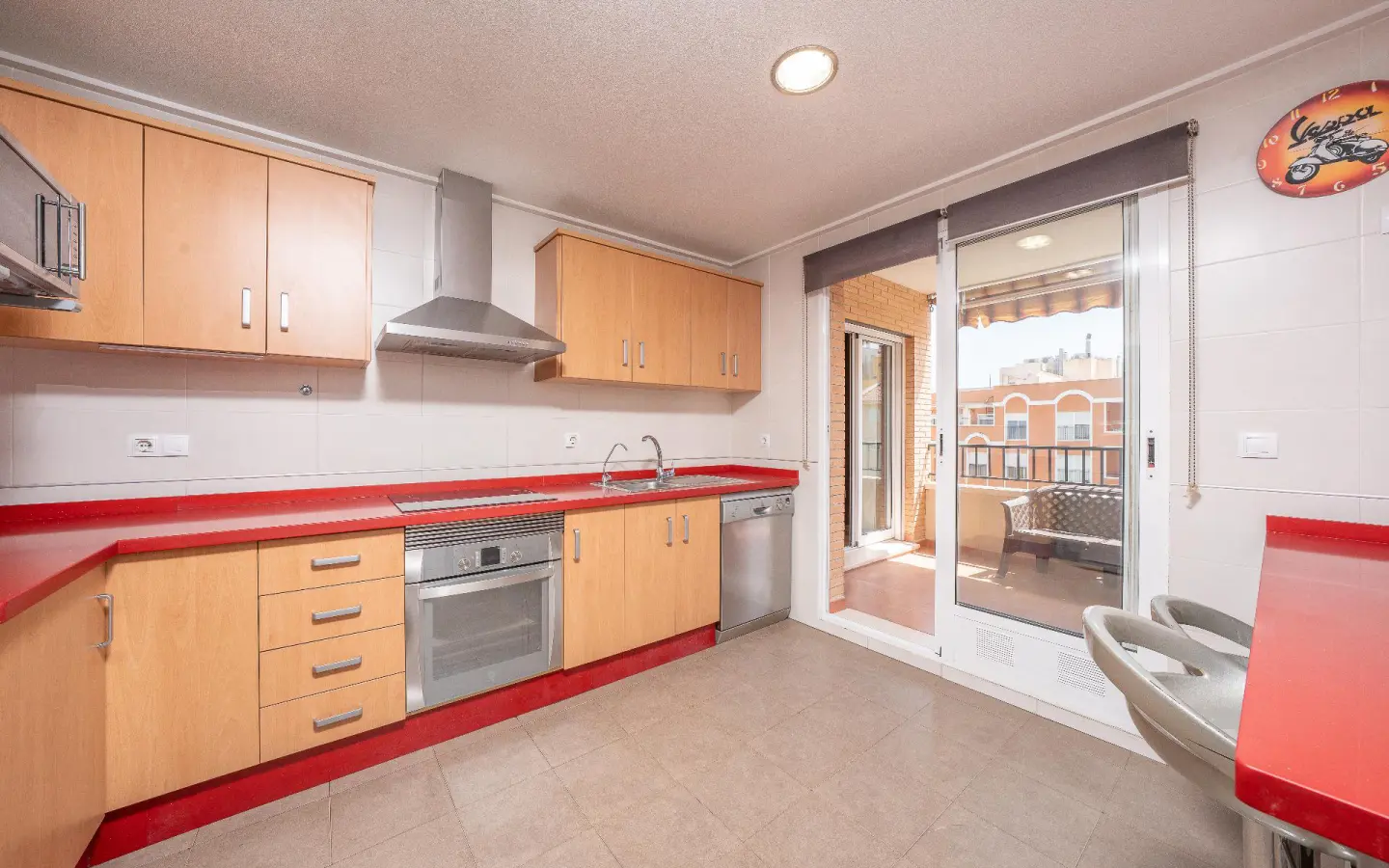 Flat Of 111 M² In Aspe, Spain