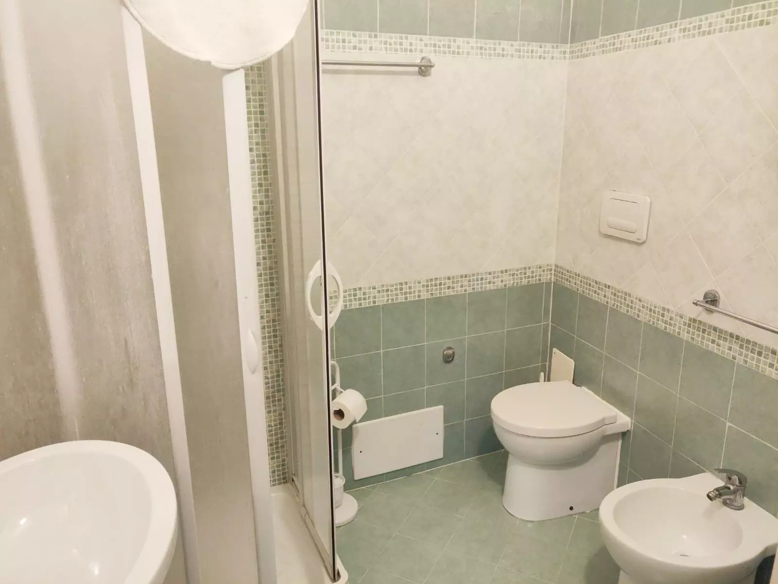 Apartment Of 78 M² With Balcony And Parking In Cutali