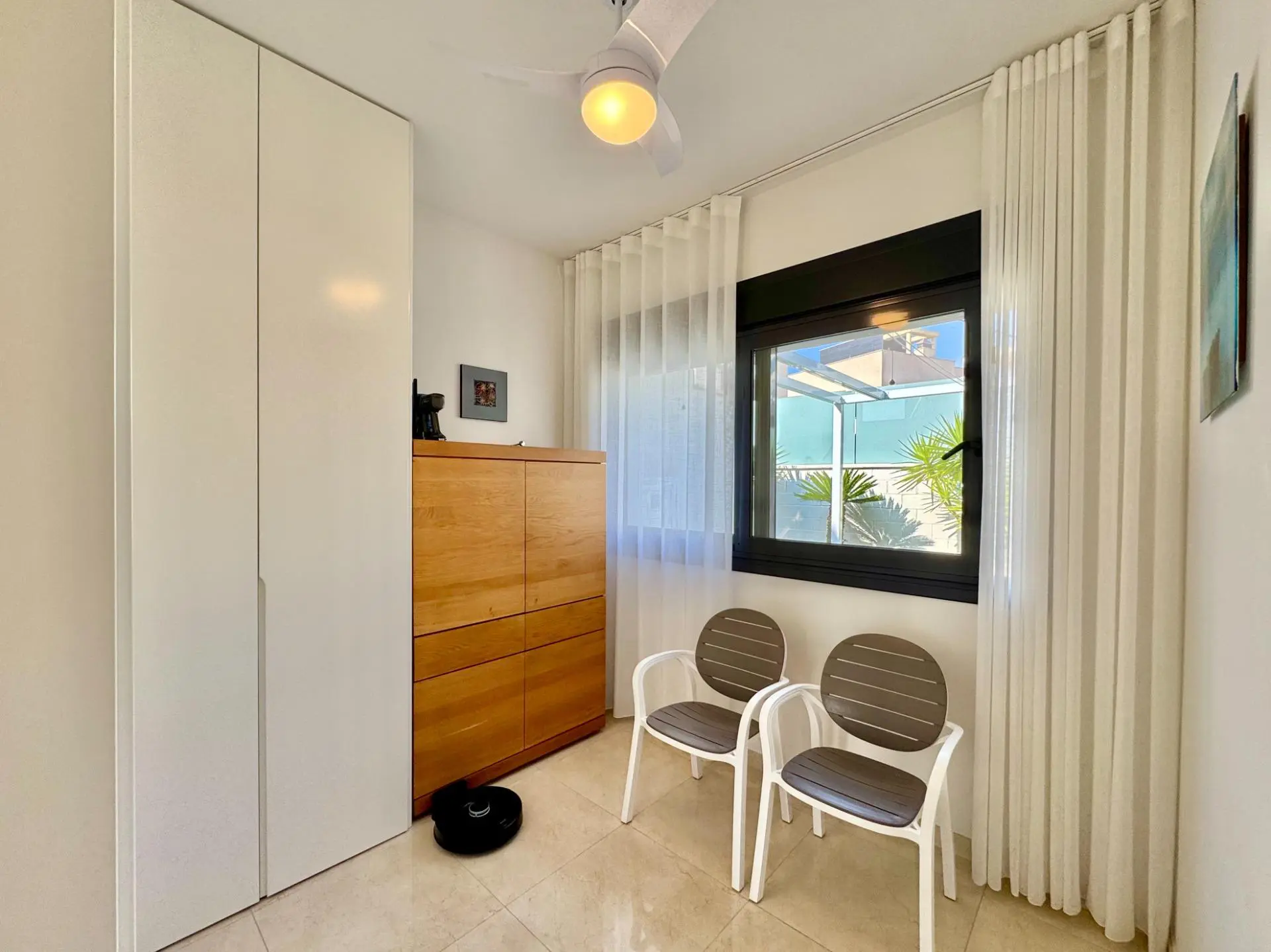Villa Of 92 M² In San Miguel De Salinas