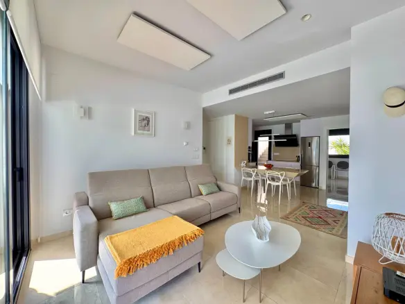 Villa Of 92 M² In San Miguel De Salinas