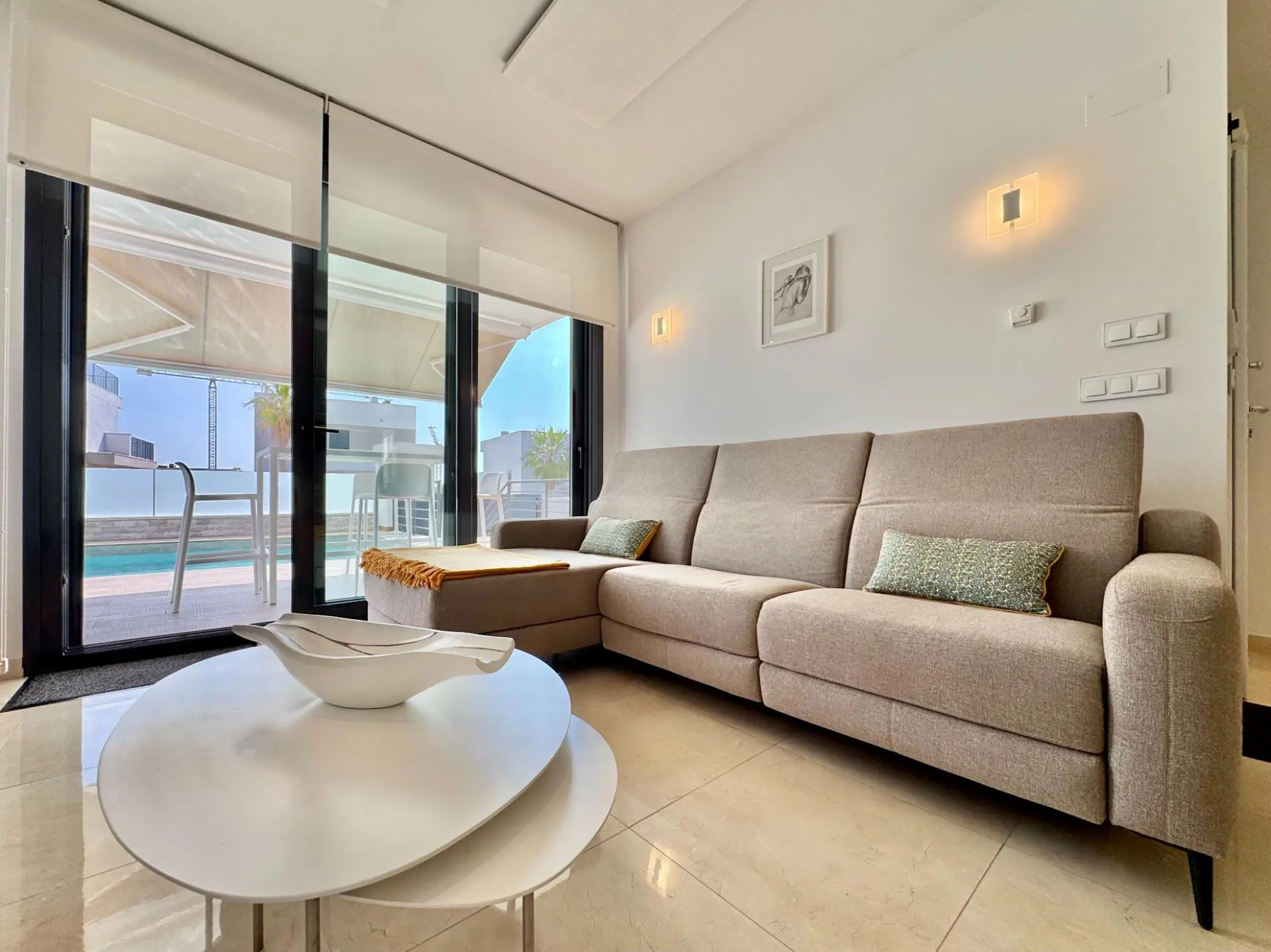 Villa Of 92 M² In San Miguel De Salinas