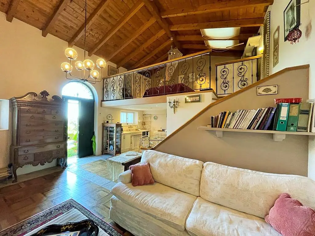 Complex Of 485 M² In Corfu
