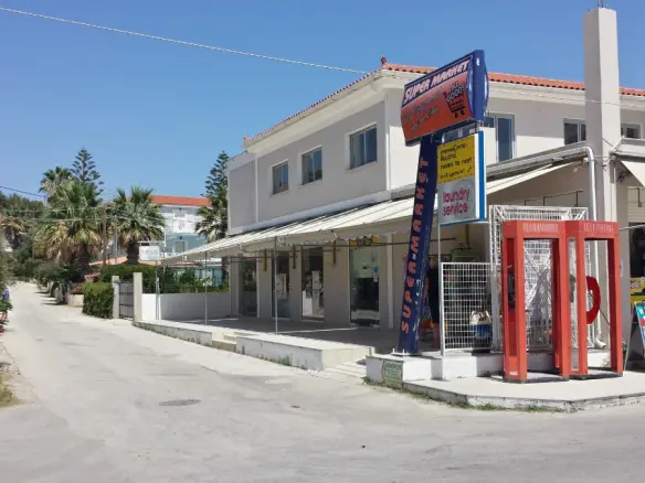 Business Of 1100 M² In Zante