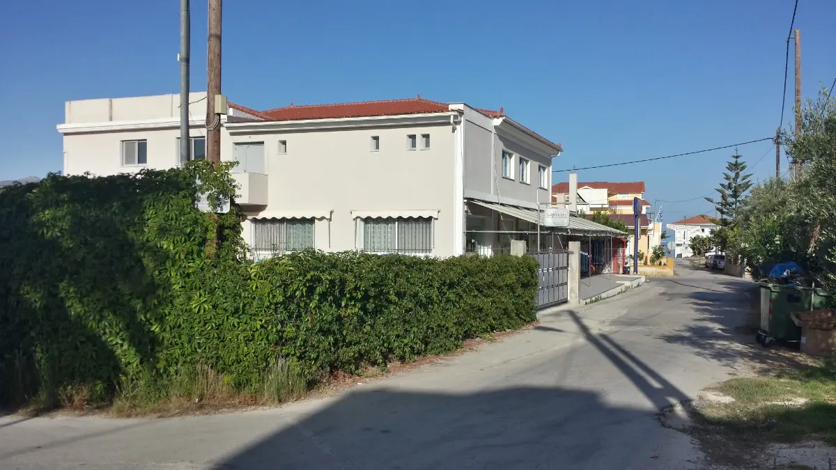 Business Of 1100 M² In Zante