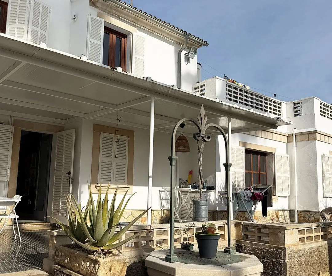 6-bedroom Villa In Inca, Spain (450 M²)