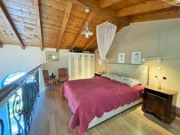 Complex Of 485 M² In Corfu