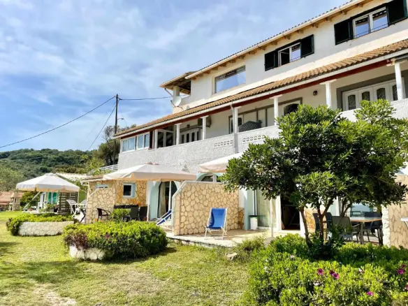 Hotel Of 507 M² In Corfu