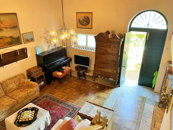 Complex Of 485 M² In Corfu
