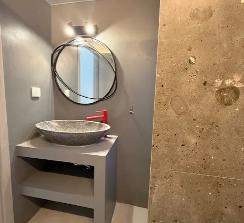 House Of 100 M² In Attica