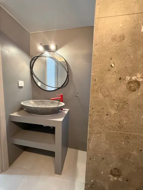 House Of 100 M² In Attica