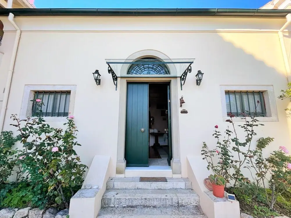 Complex Of 485 M² In Corfu