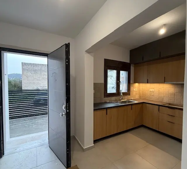 House Of 100 M² In Attica