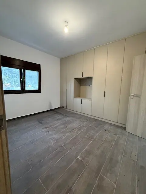 House Of 100 M² In Attica