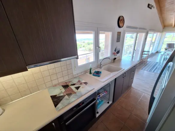 Flat Of 100 M² In Corfu