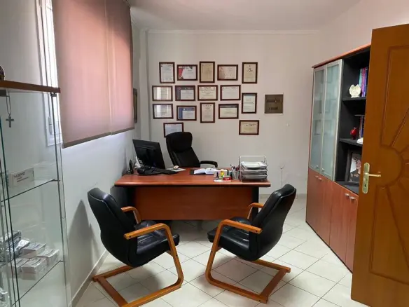 Commercial Property Of 68 M² In The Suburbs Of Thessaloniki