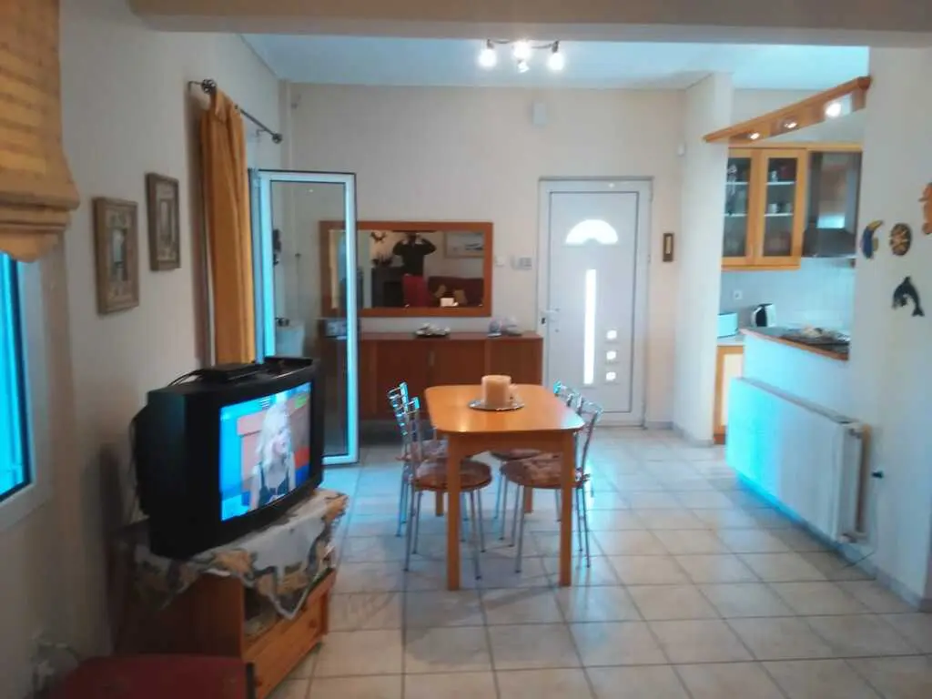 Detached House Of 145 M² With Island Features In Euboea