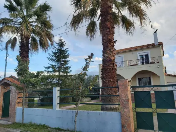 Detached House Of 145 M² With Island Features In Euboea