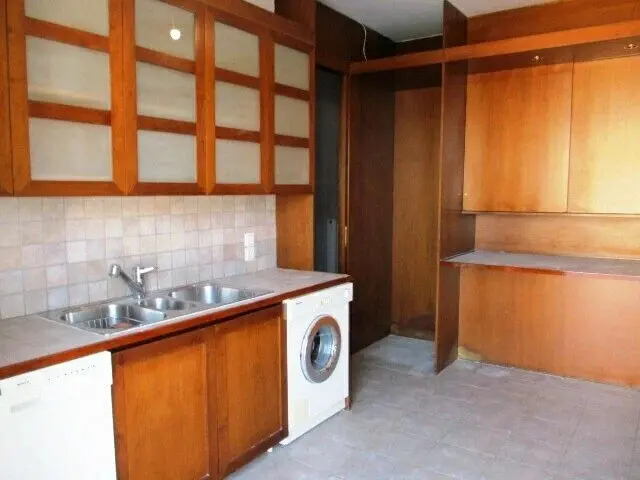 Flat Of 120 M² In Athens