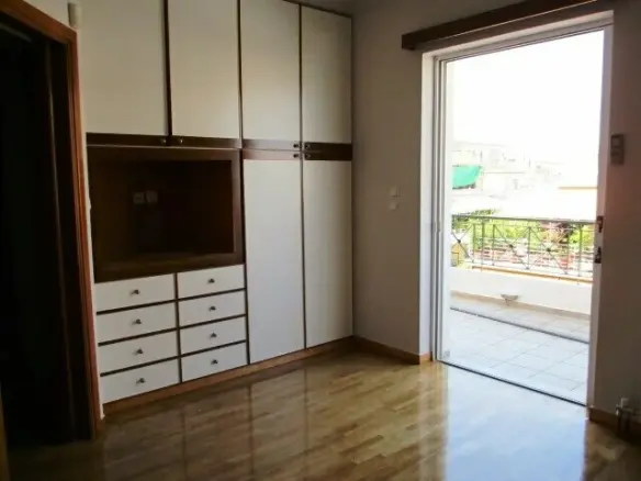 Flat Of 120 M² In Athens