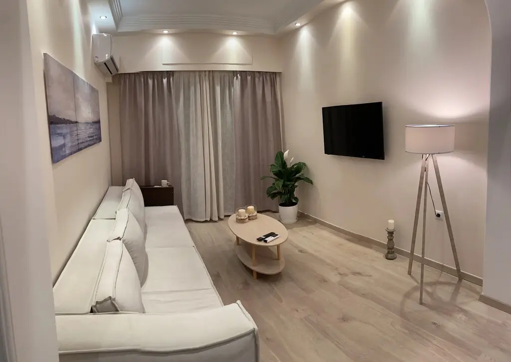 Flat Of 67 M² In Athens