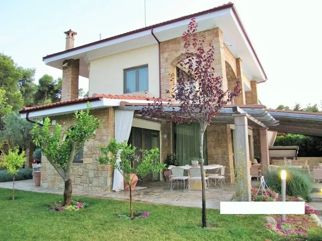 Villa Of 400 M² In Kassandra, Chalkidiki