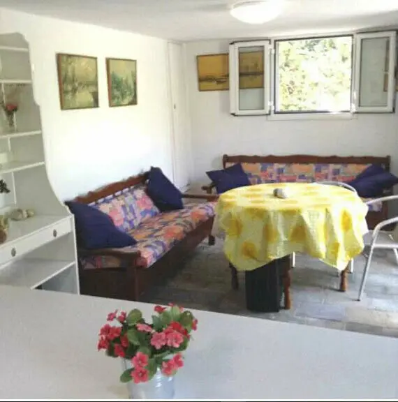 Detached House Of 85 M² In Athens