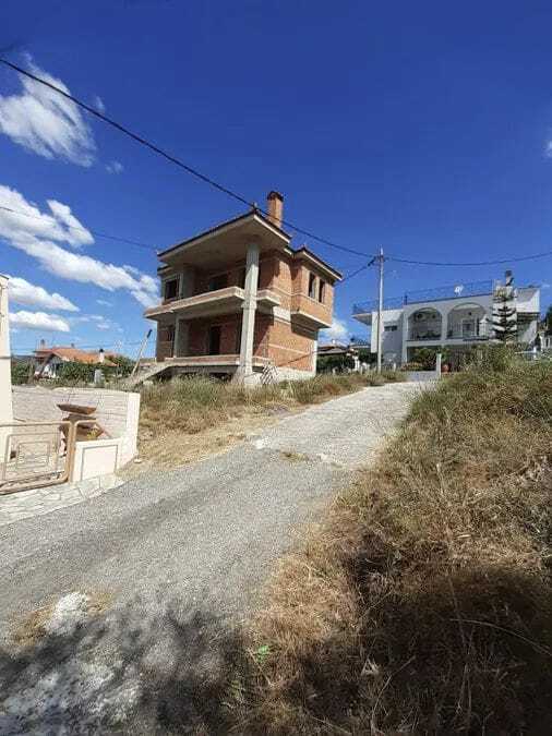 Detached House Of 150 M² In Volos-pilio
