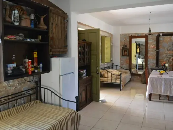 Building Of 120 M² In Peloponnese