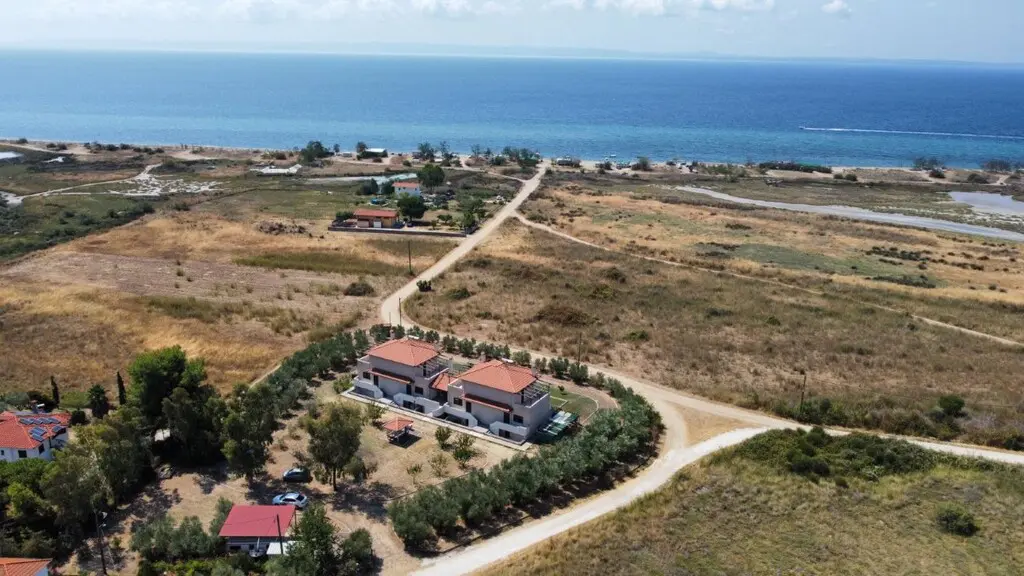 Complex Of 500 M² In Sithonia, Chalkidiki