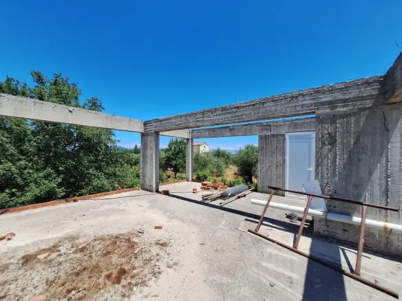 Commercial Property Of 530 M² In Corfu