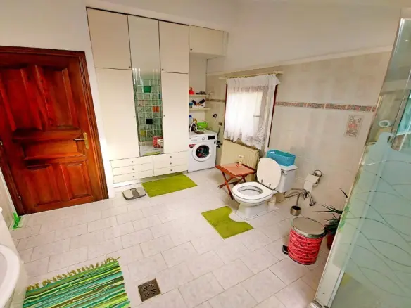 Villa Of 327 M² In Thessaloniki
