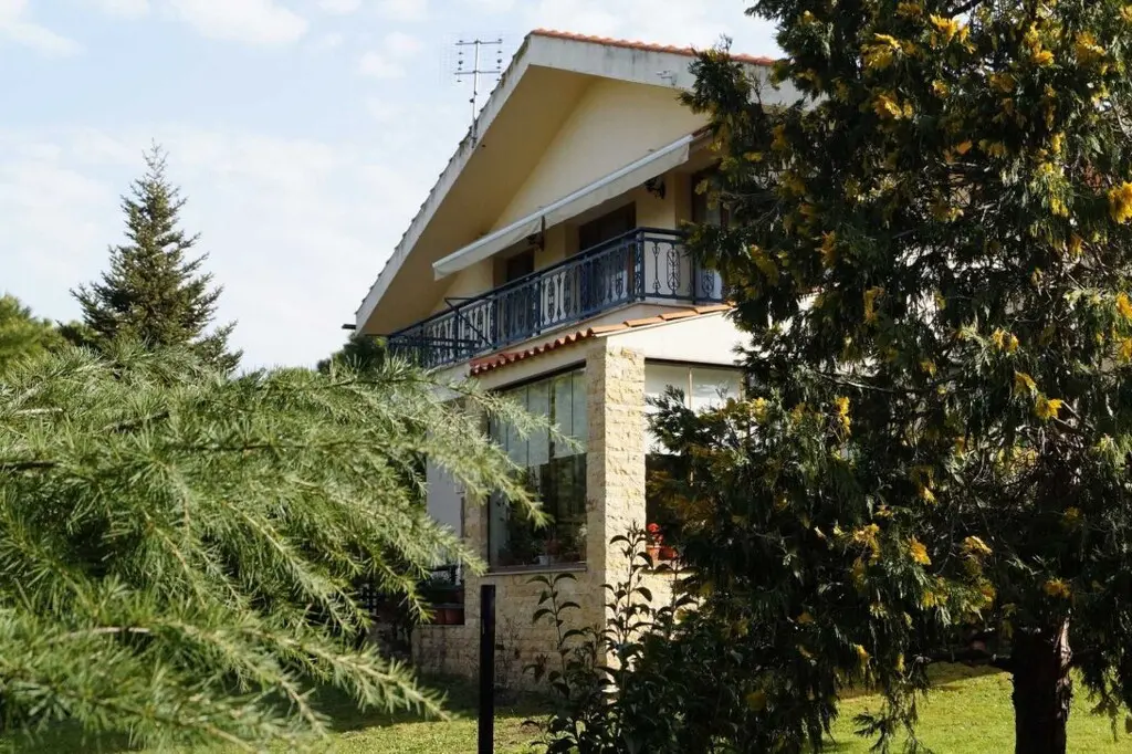 Villa Of 327 M² In Thessaloniki