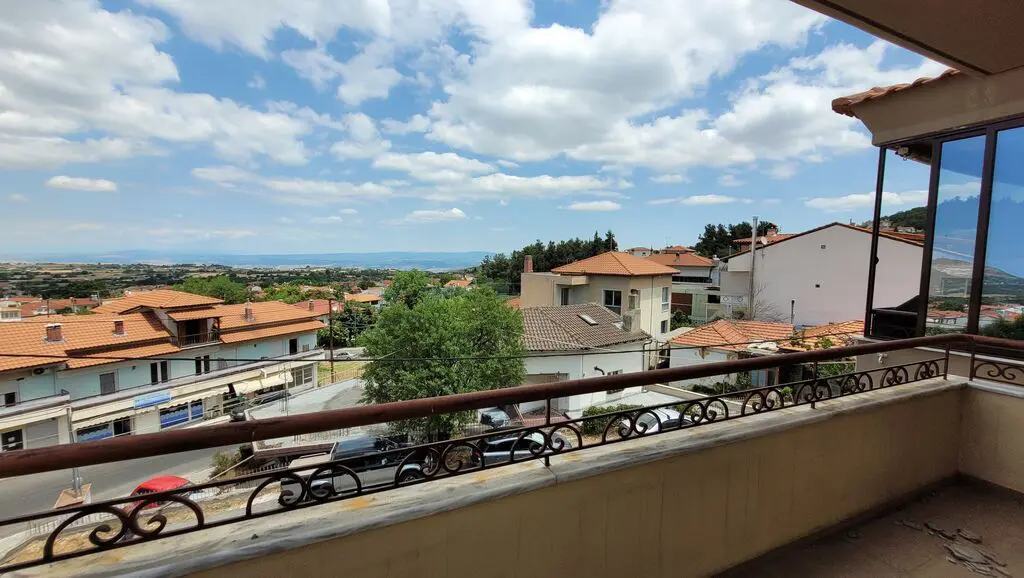 Maisonette Of 176 M² In The Suburbs Of Thessaloniki
