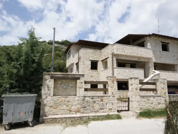Building Of 380 M² In Sithonia, Chalkidiki