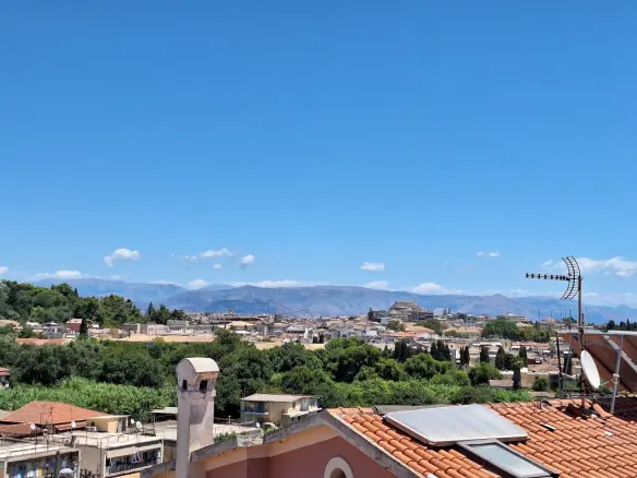 Flat Of 100 M² In Corfu
