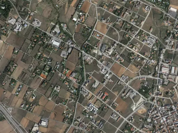 Land Of 2000 M² In The Suburbs Of Thessaloniki