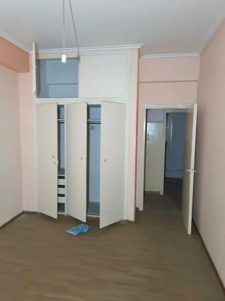 Flat 80 M² In Athens