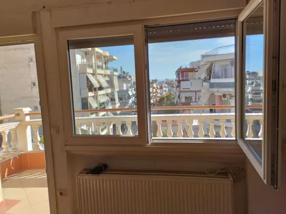 Flat Of 90 M² In Thessaloniki