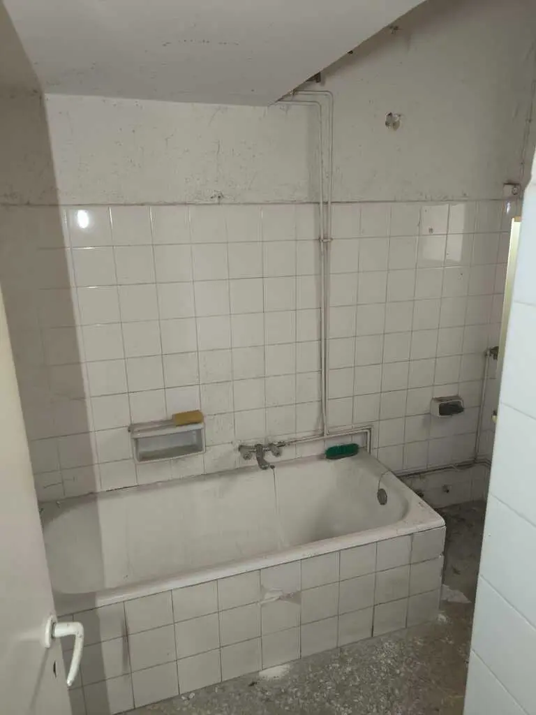 Flat 80 M² In Athens