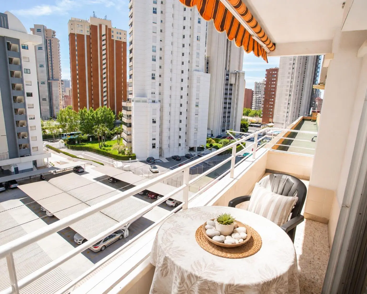 Apartment Of 80 M² In Benidorm, Spain