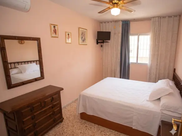 2-bedroom Apartment In Benidorm, Spain (76 M²)