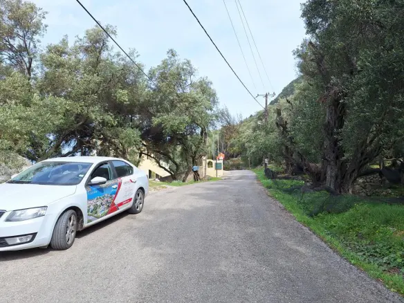 Land Of 980 M² In Corfu