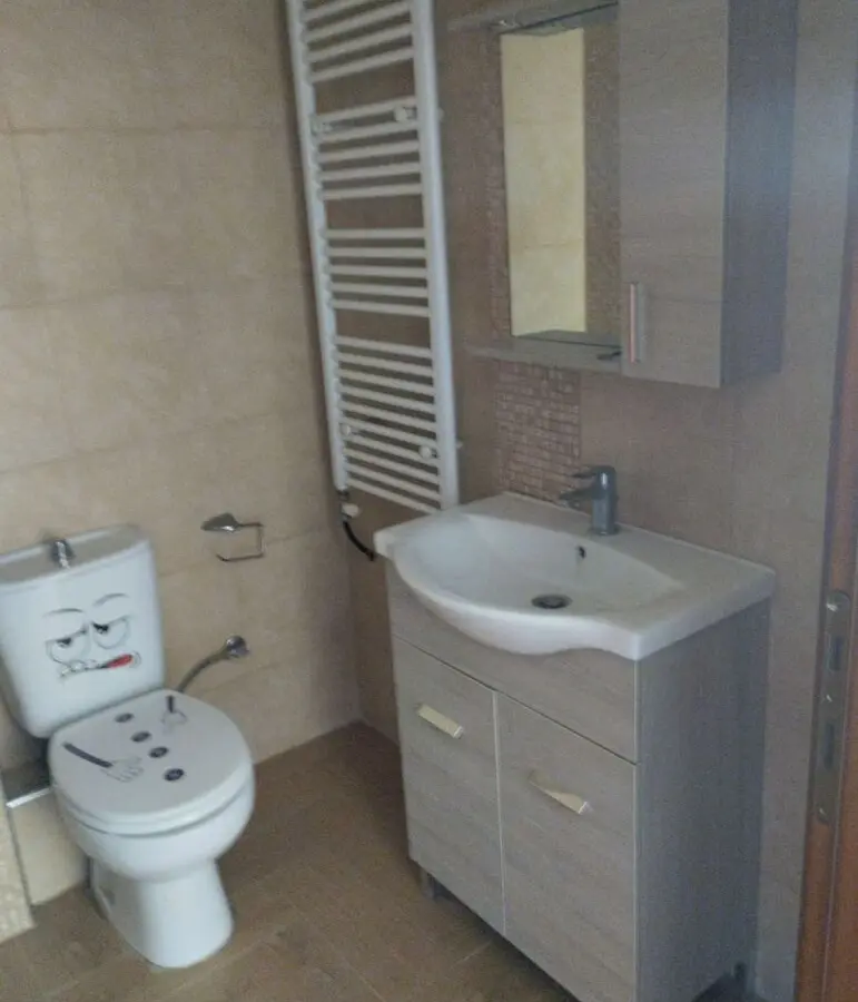 Flat Of 90 M² In Thessaloniki