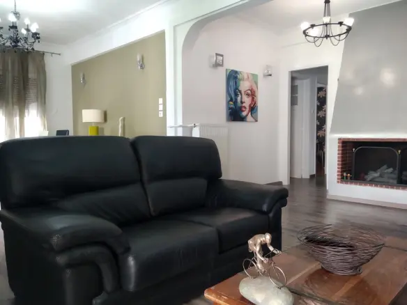 Flat Of 90 M² In Athens