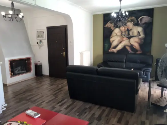 Flat Of 90 M² In Athens