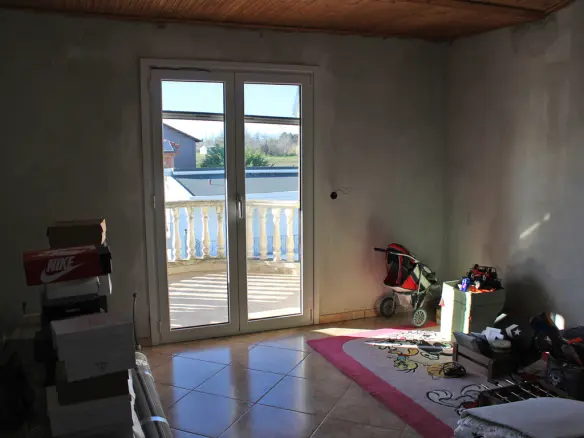 Detached House Of 300 M² In Olympic Coast