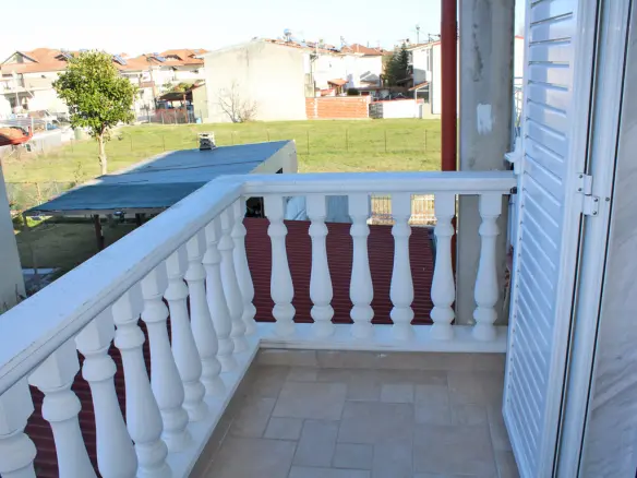 Detached House Of 300 M² In Olympic Coast