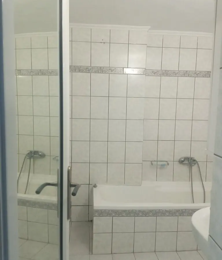 Flat Of 59 M² In Athens