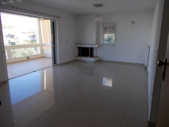 Flat Of 110 M² In Athens