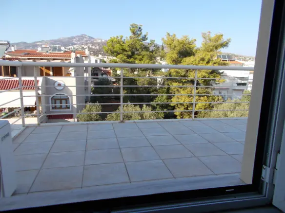 Flat Of 110 M² In Athens